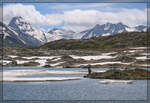Eisschollen im Totesee am Grimsel. Und das im Juli 2024.