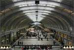 Stockholm C, Bahnhofshalle. Dies ist der grte Bahnhof Schwedens. Es handelt sich um einen Durchgangsbahnhof mit insgesamt 19 Gleisen. 28.08.2007 (Matthias)