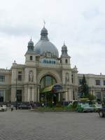 Eingang Lviv (Lemberg) Hbf 02-06-2009.