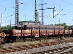 Res DB Cargo Drehgestell Rungenwagen mit Nummer 31 RIV 80 D-DB 3938 538-6 Gterbahnhof Oberhausen West 11-07-2024.

Res vierassige rongenwagen van DB Cargo met nummer 31 RIV 80 D-DB 3938 538-6 goederenstation Oberhausen West 11-07-2024.
