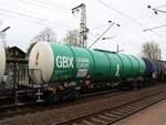 Zacns GBX Leasing Europe Drehgestell-Kesselwagen aus Deutschland mit Nummer 33 TEN 80 D-GBXEU 7836 959-6 Gleis 4 Bahnhof Salzbergen, Deutschland 17-04-2025.

Zacns vierassige ketelwagen uit Duitsland van GBX Leasing Europe met nummer 33 TEN 80 D-GB ...