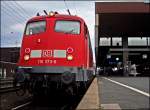 von unten: 110 373 mit dem RE11594 nach Aachen in Dsseldorf Hbf 9.7.2009