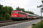 110 351 mit einem Sonderzug aus Villach am 09.06.2009 in Haar (bei Mnchen).
