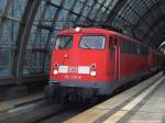 110 320-9 kommt mit dem Sonderzug nach Nrnberg vom BW Grunewald im Berliner Hbf an. Mai 2009
