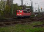 Nach ein paar Minuten kommt 139 314-9 ohne Wagen wieder aus dem Neusser Gterbahnhof. April 2009