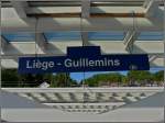 Neben den schnen neuen Bahnhofsschildern in Lige Guillemins, gibt es auch noch diese, an einer Holzlatte befestigten Provisorien. Mal schauen, wie lange das Provisorium dauert. 30.05.09 (Jeanny)