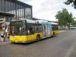 Bus der Linie 245 zum Nordbahnhof, Berlin Juli 2009