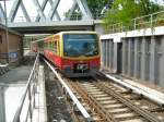 S.Bahnzug nach Potsdam am Westkreuz, Mai 2009