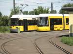 Niederflurwagen und Flexity in der Wendeschleife Zingster Strasse - Mai 2009