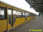 U 5 im Bhf. Elsterwerdaer Platz, Mrz 2009