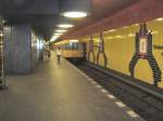 Zug der U7 im U-Bhf Richard-Wagner-Platzt, Juni 2009