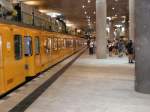 Im U-Bahnhof Bundestag am Erffnungstag der U55 am 8. 8. 2009