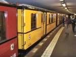 A2-Zug im U-Bhf Ferbelliner Platz, Berlin 13.9.2009