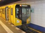 Hk-Zug 1019 im Endbahnhof Pankow, berlin Oktober 2009