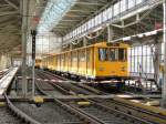 Kleinprofil-U-Bahnzug in der Wagenhallee Warschauer Strasse anllich des Tages des offenen Denkmals 2007 zugnglich