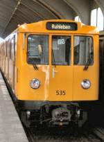 Wagen 535 unterwegs nach Ruhleben, 2006