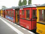 Hist. Kleinprofilzug im U-Bhf. Warschauer Strasse, 2007
