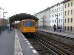 U-bahnzug 725 auf der U1 - Berlin 2006