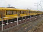 U-Bahnzug in voller Fahrt zwischen Friedrichsfelde und Biesdorf, januar 2009