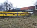 U 5 bei Biesdorf unterquert Bahnlinie, Januar 2009