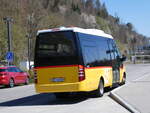 /273'848) - PostAuto Bern - BE 538'988/PID 10'257 - Mercedes (ex PostAuto Graubnden; ex PostAuto Zentralschweiz Nr. 201; ex PostAuto Zentralschweiz Nr. 31; ex PostAuto Zentralschweiz Nr. 21; ex Thepra, Stans Nr. 21) am 11. April 2025 beim Bahnhof Laupen