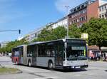 (275'284) - VHH Hamburg - Nr. 1257/PI-DX 158 - Mercedes am 9. Mai 2025 beim Hauptbahnhof Hamburg