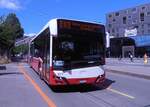 (277'893) - Intertours, Domdidier - Nr. 671/FR 300'671 - Solaris (ex PostBus/A BD 15'715) am 17. Juli 2025 beim Bahnhof Bern Europaplatz