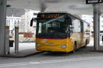 (284'406) - PostAuto Wallis - VS 441'407/PID 10'349 - Iveco am 27. Januar 2026 beim Bahnhof Visp