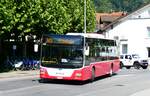 (279'205) - PostAuto Bern - BE 403'166/PID 12'336 - MAN (ex Dr. Richard, A-Wien Nr. 1411) am 19. August 2025 beim Bahnhof Sarnen