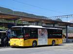 (275'597) - PostAuto Bern - BE 707'930/PID 10'964 - Volvo (ex Kbli, Gstaad) am 16. Mai 2025 beim Bahnhof Gstaad