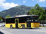 (275'613) - PostAuto Bern - BE 707'929/PID 10'535 - Volvo (ex Kbli, Gstaad) am 16. Mai 2025 beim Bahnhof Gstaad