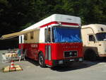 (128'995) - Wirz, Schlattingen - TG 105'758 - Saurer (ex Verkaufswagen) am 22. August 2010 in Thayngen, Wohnbustreffen