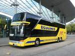 (275'391) - Aus Lettland: Ecolines, Riga - Nr. 331/NT-3625 - Setra am 10. Mai 2025 beim Hauptbahnhof Hamburg