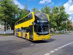 BVG 3583 (B-V 3583) als 186 nach S Lichterfelde S�d am Berlin, Roseneck. 2.August 2023