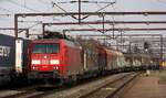 DBCSC EG 3102 REV/Cph/17.10.22 auch immerhin schon 27 Jahre alt hat hier mit einem langen Mischer Einfahrt in Pattburg/DK. Der Zug wurde wenig später von der 185 335 übernommen. 20.03.2026