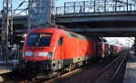 DB Regio AG - Region Nordost, Fahrzeugnutzer: Regionalbereich Berlin/Brandenburg, Potsdam mit der '182 003' [NVR-Nummer: 91 80 6182 003-4 D-DB] und der RB24 nach Eberswalde am 19.02.26 Bahnhof Berlin-Hohenschönhausen.