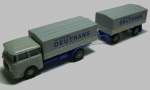 Skoda S 706 RT der DDR-Spedition Deutrans. Pritschenzug Hersteller Hruska Permot. Mastab 1:87 Weitere Skoda-Modellautos finden Sie auf http://www.skoda-modelle.de