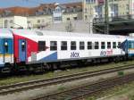50 46 86-33 194-4 (Bauart BRDpm) am 28.04.2008 in Regensburg. Es gab vier Wagen dieser Bauart beim Allgu Express. Alle vier Wagen fahren jetzt im neuen Alex, den Arriva-Lnderbahn-Express. Die Wagen tragen aktuell immer noch die alte Lackierung!
