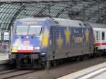 101 101-4 steht mit dem IC 144 nach Schiphol Airport im Berliner Hbf. 