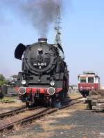 44 1486 neben ein VT135 in Stafurt