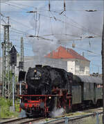 4. Nrdlinger Eisenbahnfest.

23 058 der Eurovapor macht die einzige Dampffahrt an diesem Tag. Juni 2025.