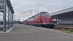 V200 033 der HEM mit den Sonderzug in Hannover Hbf fr denn Abschied der Vogelfluglinie. 27.August 2022