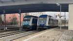Am Bahnhof Regensburg Hbf Treffen sich die Beiden Eurorunner 223 069 und 223 081. 21.Dezember 2024