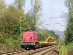 Eine Privat 203 zog am 10.10.2012 einen Weichenzug durch Unkel