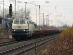 Die blau/beige 216 224 der EBM stand am 20.11.2010 in Oelde und wartete auf die berholung eines ICE um danach auf die Personenbahn wechseln zu knnen.