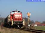294 770-3 hat mit ihrem Gterzug aus Lbbecke (Westf) soeben den Bahnhof Holzhausen-Heddinghausen verlassen.
