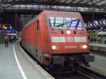101 018 steht mit dem IC 1947 im Klner Hbf abfahrbereit