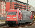 Zum ersten Mal die Eintracht Frankfurt 101 110-5 in Frankfurt Hbf 29.08.2012  