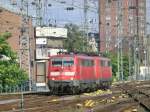 111 014 und 111 079 fuhr am 18.9.2012 durch den Klner Hauptbahnhof