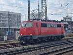 BR 111 226-7 von SmartRail beim Rangieren am Bremen Hbf. 18.03.2023